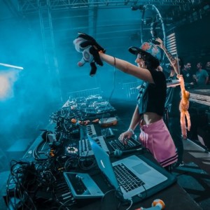 Giorgia Angiuli LAST KISS IN NORWAY Chart