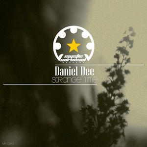 Daniel Dee - Strange Time [MYC867]