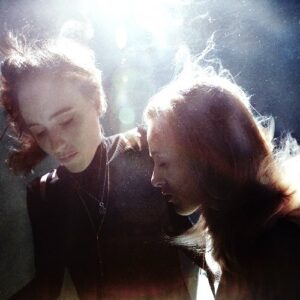 Eli & Fur SUMMER IS COMING Chart