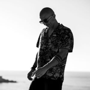 Dennis Cruz ROOTS Chart