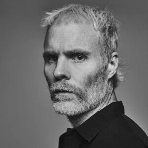 Hercules & Love Affair In Amber Chart