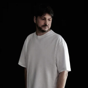 Luca Morris Minuetto Chart