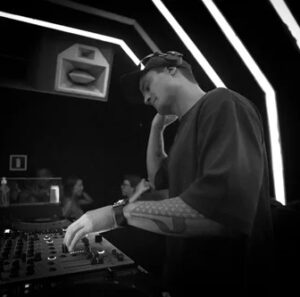 Gabriel Evoke Cactus Black Chart