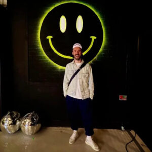 Tiptoes IN THE RECORD BUSINESS Chart