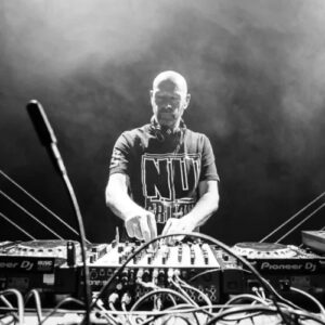 Mark Broom's October Rollers Chart