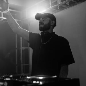 Luciid Paro Hour Vip Chart