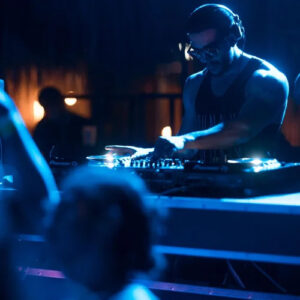 Carlos Pineda Disfruta Chart