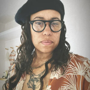 Juliet Mendoza Talking to the stars Chart