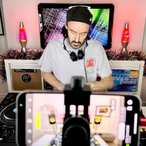 Tiptoes DIFFERENT KINDS OF IDIOTS Chart