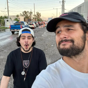 Maz (BR) AMANA 4ever Chart