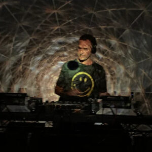 Sinisa Tamamovic Say It! Chart