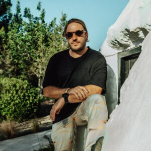 Emanuel Satie Hino Charts