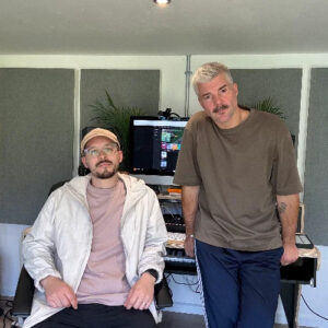 Illyus & Barrientos BRING IT to ya Chart