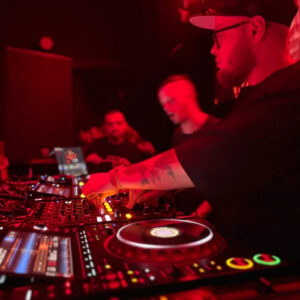 Juan Ddd Resplandor Chart