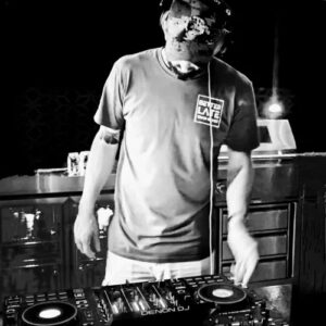 KXTCHxRLZ Techno Set List