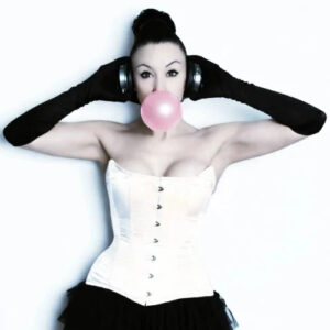 Betty Bizarre Betty the Alien Charts (March2026)