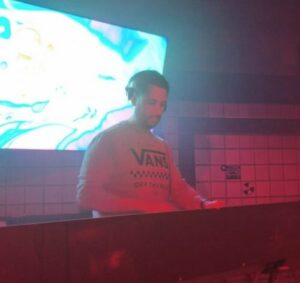 Oscar Sanchez April Chart