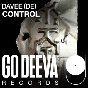 DAVEE (DE) - Control [GDV2618]