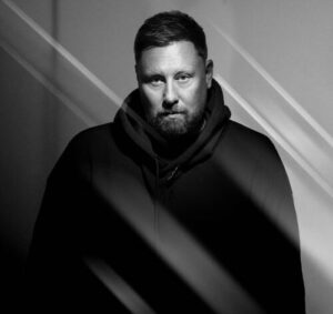 Umek Best Of 1605 Curated Chart